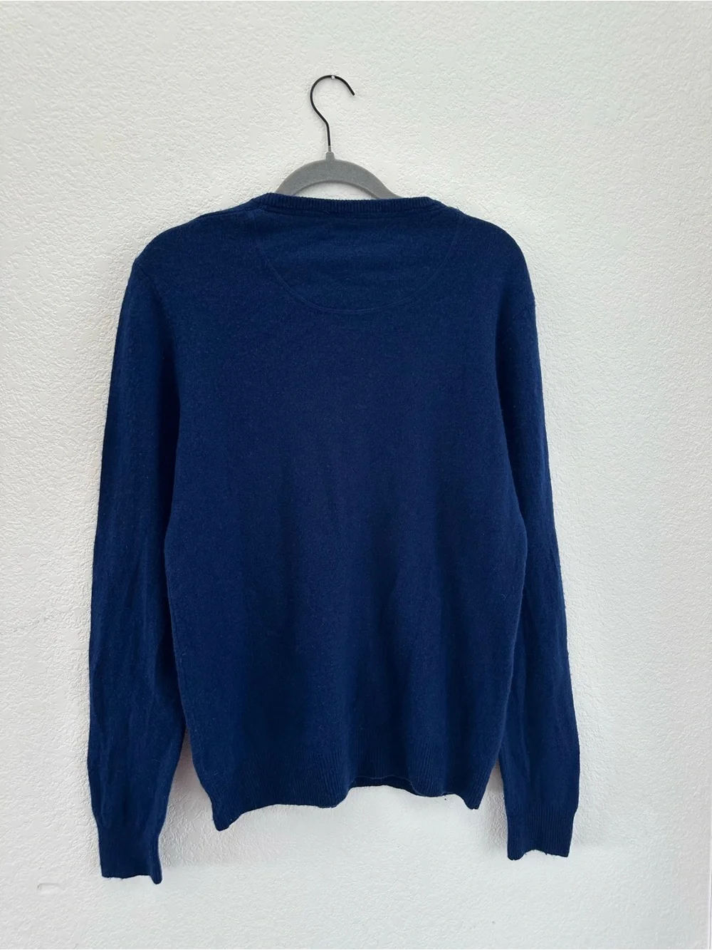 1901 Nordstrom Mens L Blue Merino Wool Cashmere Blend V-Neck Sweater Slim Fit
